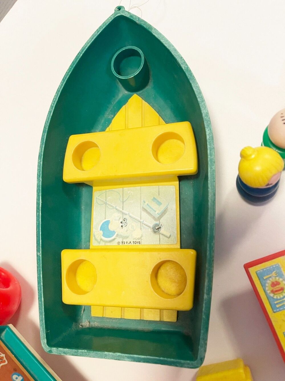 Vintage 1972 Fisher Price Little People Camper Boat Family Accessories Lot - Picture 3 of 16